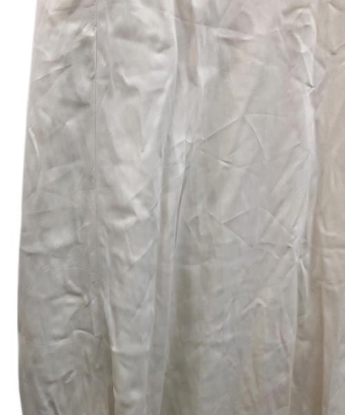 BEARDSLEY（ビアズリー）BEARDSLEY (ビアズリー) バックテールスカート ホワイト サイズ:Lの古着・服飾アイテム