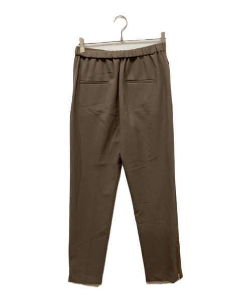 DEUXIEME CLASSE（ドゥーズィエム クラス）Deuxieme Classe (ドゥーズィエム クラス) スリットテーパードパンツ(2WAYギャバ) ブラウン サイズ:38 未使用品の古着・服飾アイテム