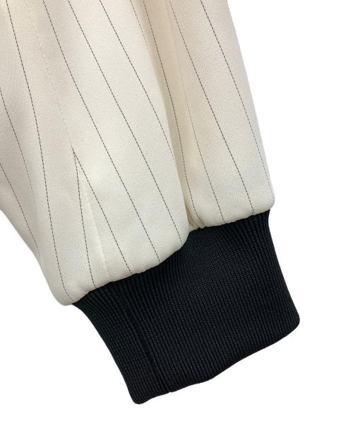 CULLNI（クルニ）CULLNI (クルニ) LAYERED STRIPE MA-1 ホワイト サイズ:2の古着・服飾アイテム