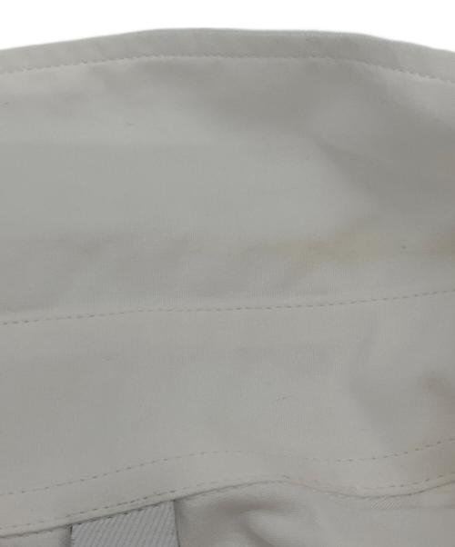 BURBERRY（バーバリー）BURBERRY (バーバリー) Optic Cricket Stripe Rib Knit Oversized Shirt ホワイト サイズ:38の古着・服飾アイテム