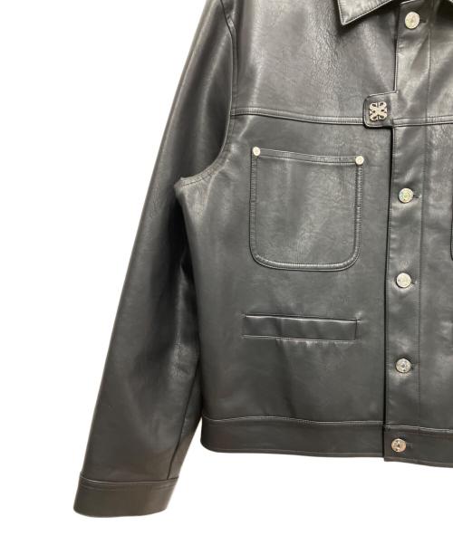 SATUR（セター）SATUR (セター) SYMBOL BROOCH FAUX LEATHER JACKET/レザージャケット ブラック サイズ:XLの古着・服飾アイテム