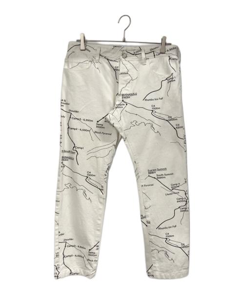 MONCLER GENIUS（モンクレール ジーニアス）MONCLER GENIUS (モンクレール ジーニアス) 地図柄デニムパンツ ホワイト サイズ:50の古着・服飾アイテム