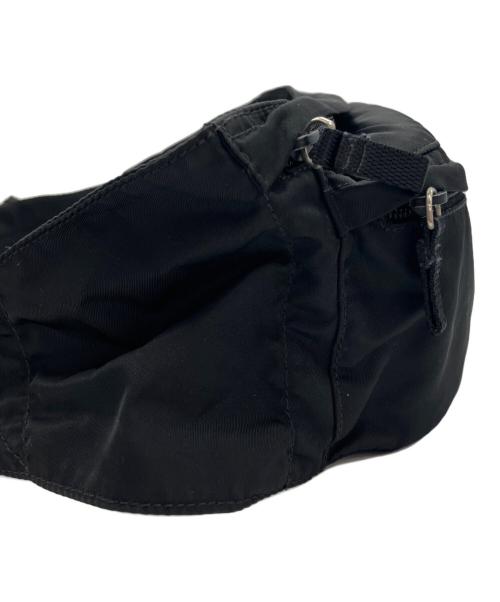 PRADA（プラダ）PRADA (プラダ) ナイロンウエストバッグ ブラックの古着・服飾アイテム