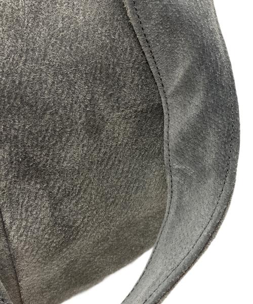 TOKYO LEATHER FACTORY（トウキョウ レザー ファクトリー）TOKYO LEATHER FACTORY (トウキョウ レザー ファクトリー) 洗える革のドロップトートバッグ グレーの古着・服飾アイテム