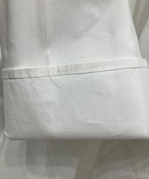 YOKO CHAN（ヨーコチャン）YOKO CHAN (ヨーコチャン) バックティアードブラウス ホワイト サイズ:38の古着・服飾アイテム