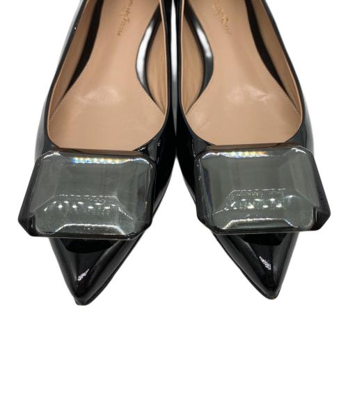 Gianvito Rossi（ジャンヴィト ロッシ）Gianvito Rossi (ジャンヴィト ロッシ) ビジュー付フラットパンプス ブラック サイズ:38 1/2の古着・服飾アイテム