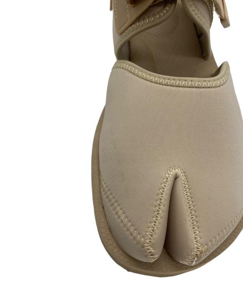 suicoke（スイコック）suicoke (スイコック) TABI SANDAL ベージュ サイズ:25の古着・服飾アイテム