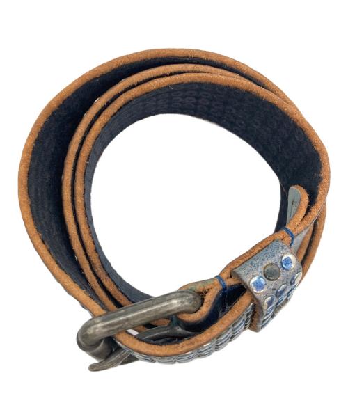 htc（エイチティーシー）htc (エイチティーシー) スタッズベルト ブルーの古着・服飾アイテム