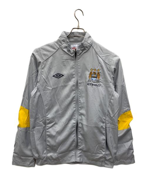 UMBRO（アンブロ）UMBRO (アンブロ) Manchester City トラックジャケット グレー サイズ:Mの古着・服飾アイテム
