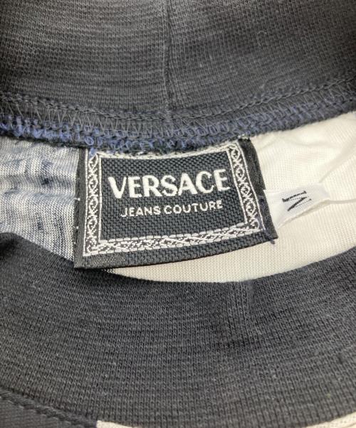 VERSACE JEANS COUTURE（ヴェルサーチ ジーンズクチュール）VERSACE JEANS COUTURE (ヴェルサーチ ジーンズクチュール) 半袖Tシャツ ブラック サイズ:Mの古着・服飾アイテム