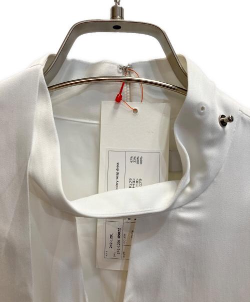 MURRAL（ミューラル）MURRAL (ミューラル) Framed embroidery wrap dress ホワイト サイズ:2の古着・服飾アイテム
