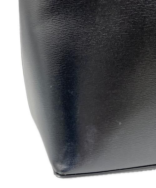 CELINE（セリーヌ）CELINE (セリーヌ) ロック トイレタリーポーチ ブラックの古着・服飾アイテム