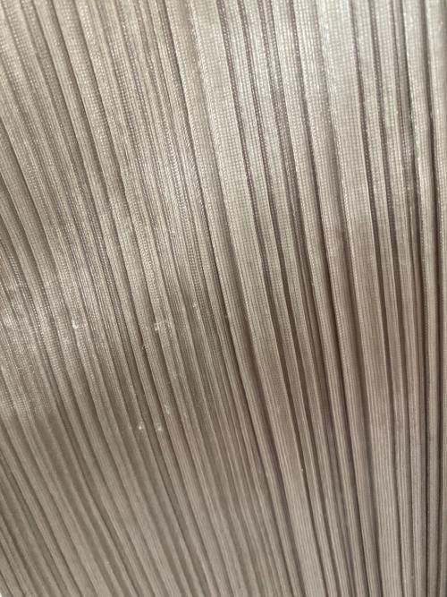 PLEATS PLEASE（プリーツプリーズ）PLEATS PLEASE (プリーツプリーズ) プリーツカットソー シルバー サイズ:３の古着・服飾アイテム