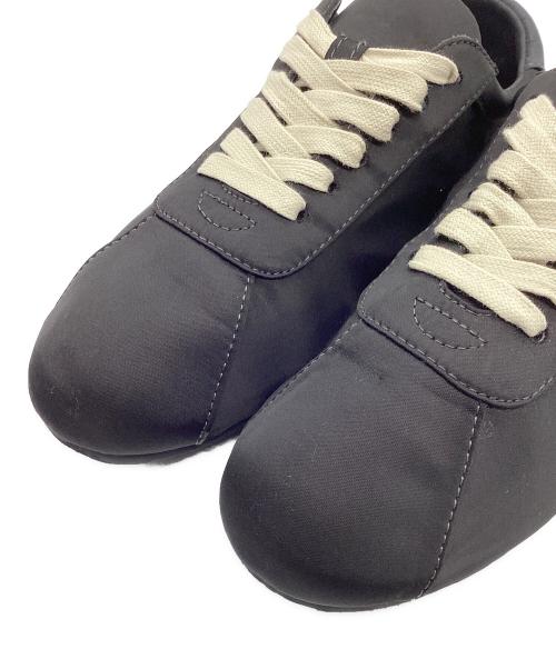 STUDIO DOE（スタジオドゥ）Studio Doe (スタジオドゥ) Satin Vintage Loafers ブラック サイズ:5.5の古着・服飾アイテム