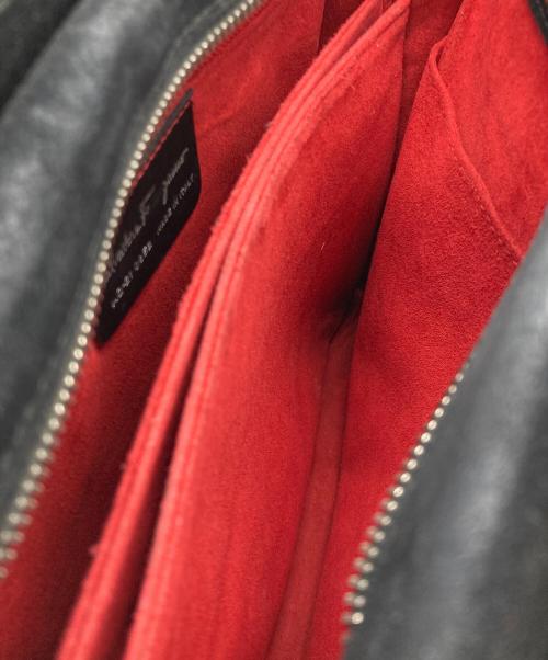 Salvatore Ferragamo（サルヴァトーレ フェラガモ）Salvatore Ferragamo (サルヴァトーレ フェラガモ) ガンチーニエンボストートバッグ ブラックの古着・服飾アイテム