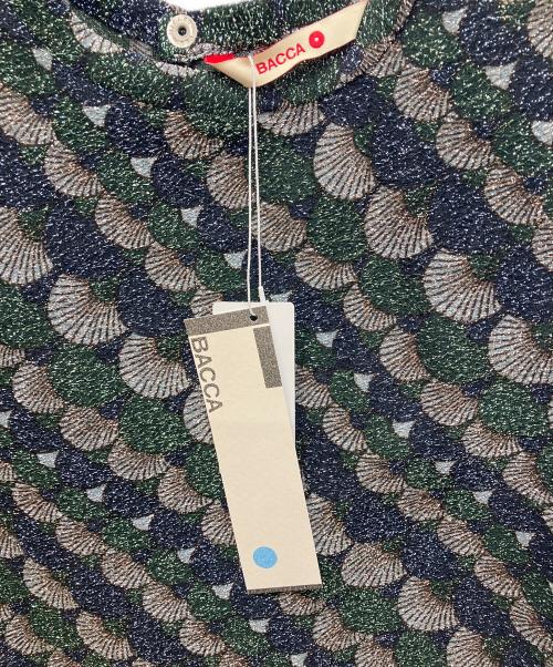 BACCA（バッカ）BACCA (バッカ) スケールプリント ラメカットソー グリーン サイズ:36 未使用品の古着・服飾アイテム