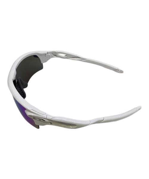 OAKLEY（オークリー）OAKLEY (オークリー) サングラス ホワイトの古着・服飾アイテム