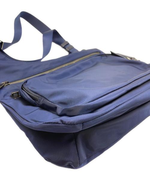 TUMI（トゥミ）TUMI (トゥミ) VOYAGEUR SIAM CROSSBODY ネイビーの古着・服飾アイテム