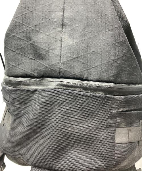 CODEOFBELL（コードオブベル）CODEOFBELL (コードオブベル) クロスパックエボ ブラックの古着・服飾アイテム