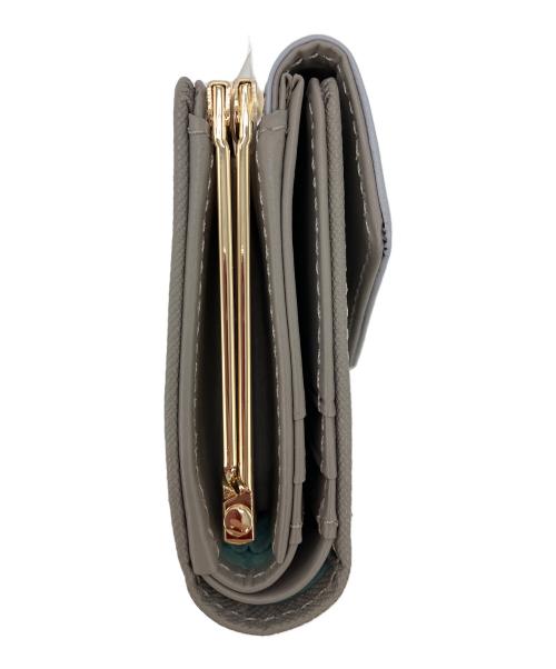 TOCCA（トッカ）TOCCA (トッカ) LETTERA BIFOLD WALLET 財布 グレー サイズ:Ｆ 未使用品の古着・服飾アイテム