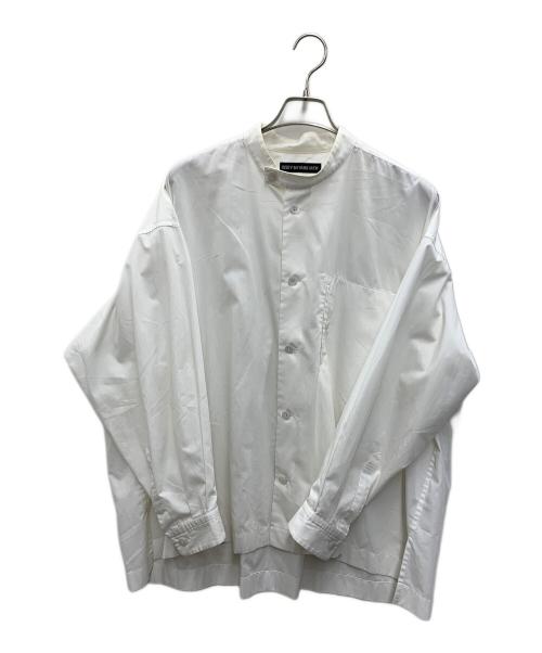ISSEY MIYAKE MEN（イッセイミヤケメン）ISSEY MIYAKE MEN (イッセイミヤケメン) バンドカラーシャツ ホワイト サイズ:2の古着・服飾アイテム