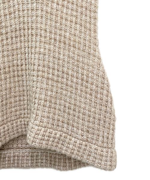 MM6 Maison Margiela（エムエムシックスメゾンマルジェラ）MM6 Maison Margiela (エムエムシックスメゾンマルジェラ) ワッフルスリーブレス ニットベスト ベージュ サイズ:Sの古着・服飾アイテム