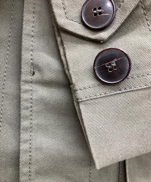 VALENTINO（ヴァレンティノ）VALENTINO (ヴァレンティノ) スタッズミリタリージャケット オリーブ サイズ:46の古着・服飾アイテム