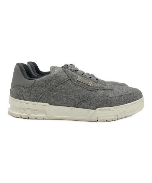 LOUIS VUITTON（ルイ ヴィトン）LOUIS VUITTON (ルイ ヴィトン) LVトレイナーライン グレー サイズ:7.5の古着・服飾アイテム