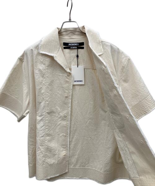 jacquemus（ジャックムス）JACQUEMUS (ジャックムス) オープンカラーシャツ ベージュ サイズ:46 未使用品の古着・服飾アイテム