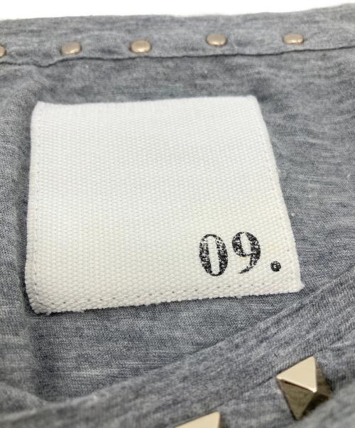 VALENTINO（ヴァレンティノ）VALENTINO (ヴァレンティノ) スタッズＴシャツ グレー サイズ:XLの古着・服飾アイテム