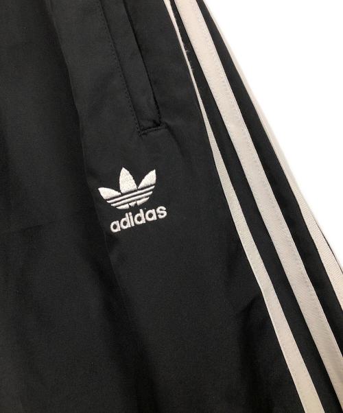 adidas Originals（アディダスオリジナル）adidas originals (アディダスオリジナル) ファイヤーバードオーバーサイズトラックパンツ ブラック サイズ:XSの古着・服飾アイテム