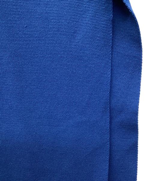 Mame Kurogouchi（マメクロゴウチ）Mame Kurogouchi (マメクロゴウチ) Milano Ribbed Deep V-Neck Dress ブルー サイズ:1の古着・服飾アイテム