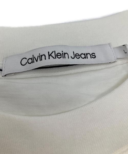 Calvin Klein Jeans（カルバンクラインジーンズ）Calvin Klein Jeans (カルバンクラインジーンズ) インスティテューショナルTシャツ ホワイト サイズ:Lの古着・服飾アイテム