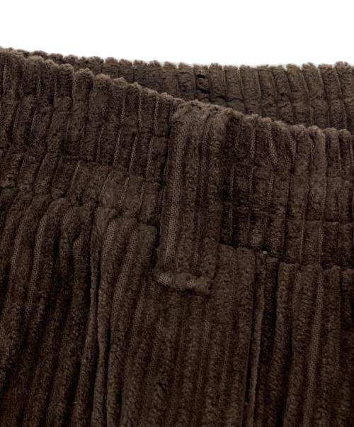 MUZE TURQUOISE LABEL（ミューズ ターコイズ レーベル）MUZE TURQUOISE LABEL (ミューズ ターコイズ レーベル) CIRCUIT CORDUROY 3D TROUSERS ブラウン サイズ:1の古着・服飾アイテム