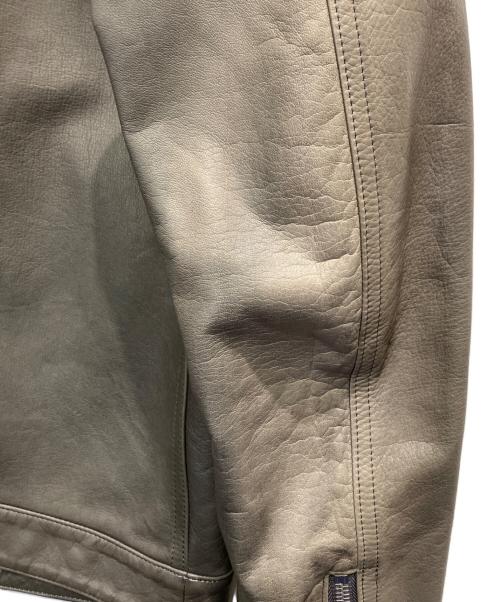 MUZE（ミューズ）MUZE (ミューズ) MINIMAL RIDERS JACKET グレー サイズ:２の古着・服飾アイテム