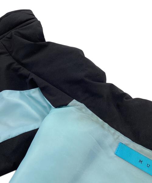 MUZE TURQUOISE LABEL（ミューズ ターコイズ レーベル）MUZE TURQUOISE LABEL (ミューズ ターコイズ レーベル) PADDED CURVE VEST ブラック サイズ:SIZE2の古着・服飾アイテム