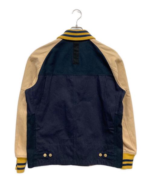 COMME des GARCONS JUNYA WATANABE MAN（コム デ ギャルソン ジュンヤ ワタナベ マン）COMME des GARCONS JUNYA WATANABE MAN (コム デ ギャルソン ジュンヤ ワタナベ マン) CarHartt (カーハート) 再構築 Varsity Jacket ネイビー×ベージュ サイズ:Mの古着・服飾アイテム