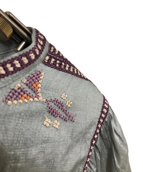 ISABEL MARANT ETOILE（イザベルマランエトワール）ISABEL MARANT ETOILE (イザベルマランエトワール) THEA シルクエンブロイダリー ボリュームワンピース グレー サイズ:34の古着・服飾アイテム