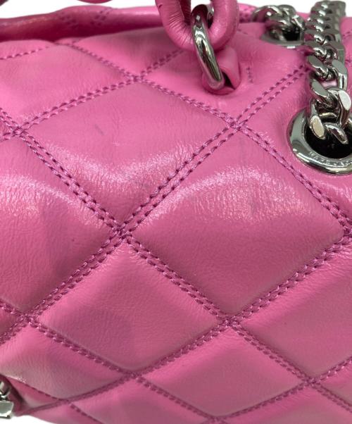 MARC JACOBS（マークジェイコブズ）MARC JACOBS (マークジェイコブズ) チェーンショルダーバッグ QUILTED LEATHER DUAL BAG THE DUAL CHAIN SHOULDER ピンクの古着・服飾アイテム