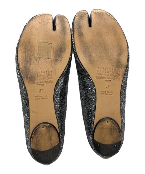 Maison Margiela（メゾンマルジェラ）Maison Margiela (メゾンマルジェラ) スパンコール足袋フラットシューズ シルバー サイズ:37の古着・服飾アイテム