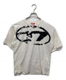 DIESEL（ディーゼル）の古着「オーバルD フロッキープリントTシャツ」｜ホワイト