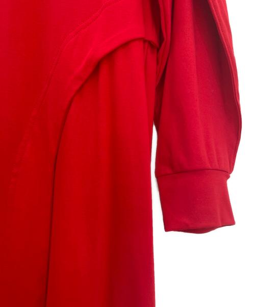nagonstans（ナゴンスタンス）nagonstans (ナゴンスタンス) drape square easycare dress レッド サイズ:Mの古着・服飾アイテム