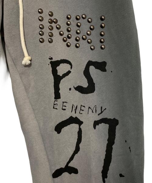 RRR123（リヴィントンロイレビス）RRR123 (アールアールアールワンツースリー) INRI SWEATS グレー サイズ:Sの古着・服飾アイテム