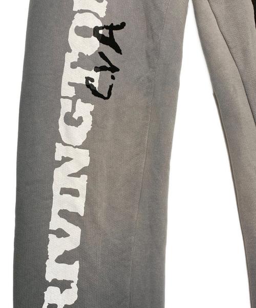 RRR123（リヴィントンロイレビス）RRR123 (アールアールアールワンツースリー) INRI SWEATS グレー サイズ:Sの古着・服飾アイテム