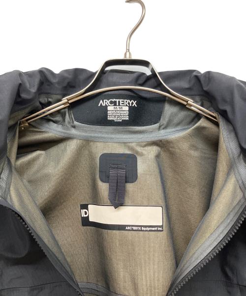 ARC'TERYX（アークテリクス）ARC'TERYX (アークテリクス) Alpha Jacket Men's GEN2 ブラック サイズ:SIZE Mの古着・服飾アイテム