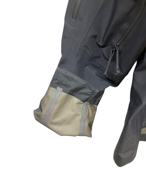 ARC'TERYX（アークテリクス）ARC'TERYX (アークテリクス) Alpha Jacket Men's GEN2 ブラック サイズ:SIZE Mの古着・服飾アイテム