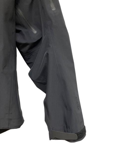 ARC'TERYX（アークテリクス）ARC'TERYX (アークテリクス) Alpha Jacket Men's GEN2 ブラック サイズ:SIZE Mの古着・服飾アイテム