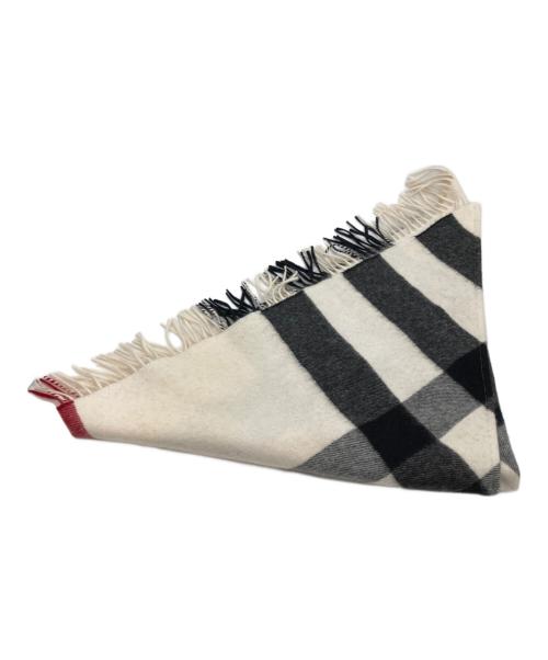 BURBERRY（バーバリー）BURBERRY (バーバリー) CASHMERE CHECK BANDANA アイボリーの古着・服飾アイテム