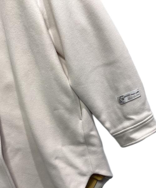 NUS（ヌース）NUS (ヌース) ジロンファーストラムキーネックミドルコート ベージュ サイズ:ＳＩＺＥ　38 未使用品の古着・服飾アイテム