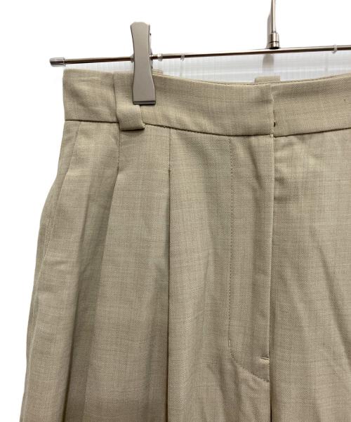 TODAYFUL（トゥデイフル）TODAYFUL (トゥデイフル) Highwaist Tuck Trousers アイボリー サイズ:36の古着・服飾アイテム